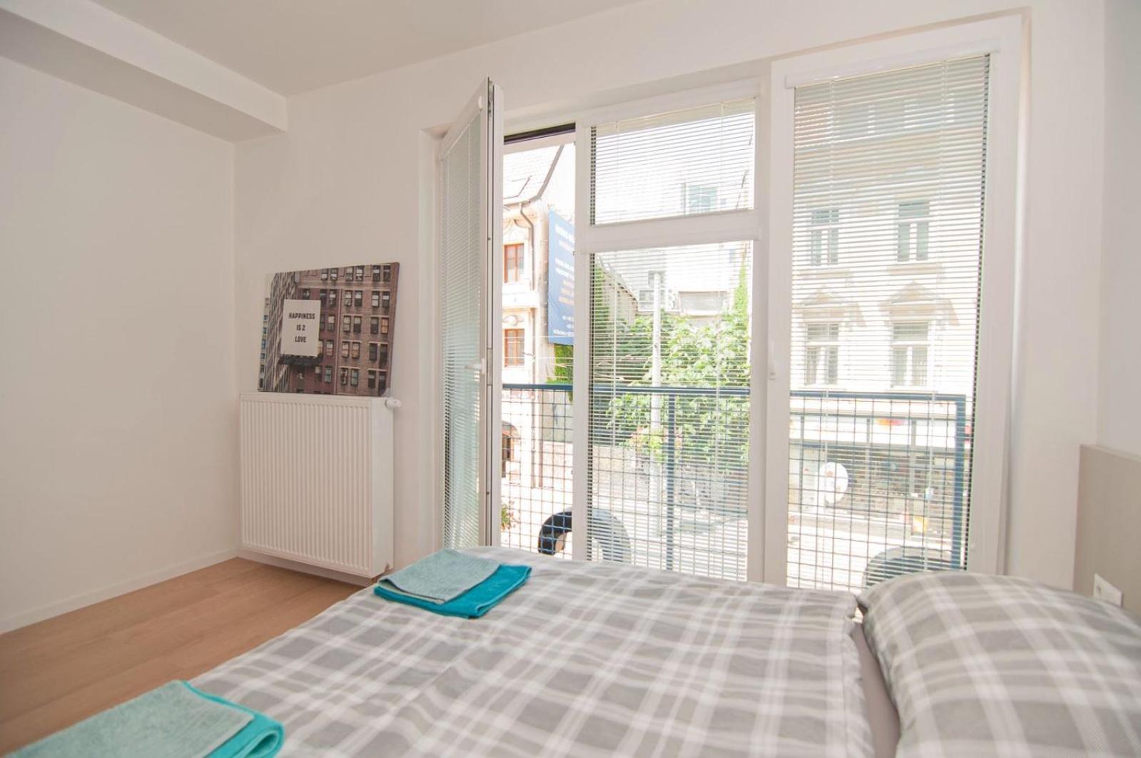 Beautiful Apartment In The City Center Bratislava Exterior photo